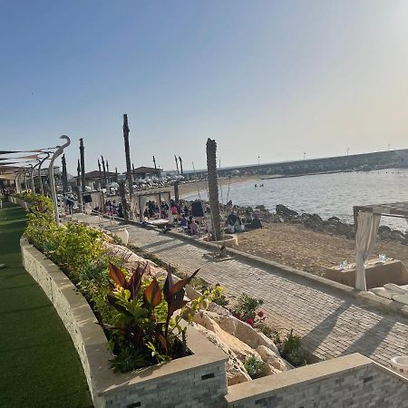 Fleet Club Mahrousa Alexandria Exteriör bild Marina