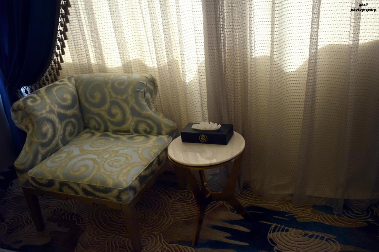 Fleet Club Mahrousa Alexandria Exteriör bild A tissue box on a table