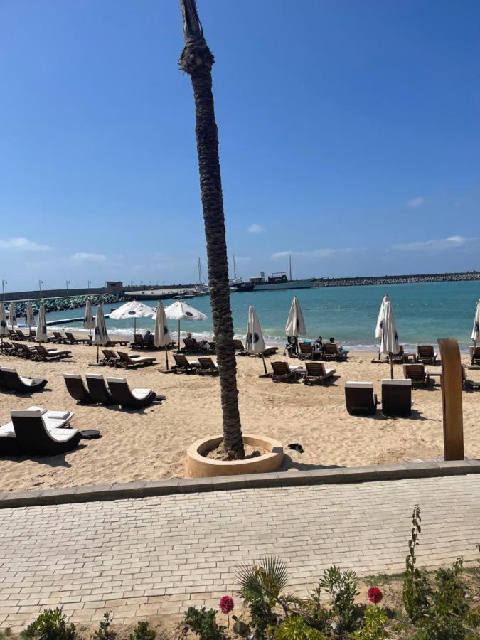 Fleet Club Mahrousa Alexandria Exteriör bild Beach at the InterContinental Hotel